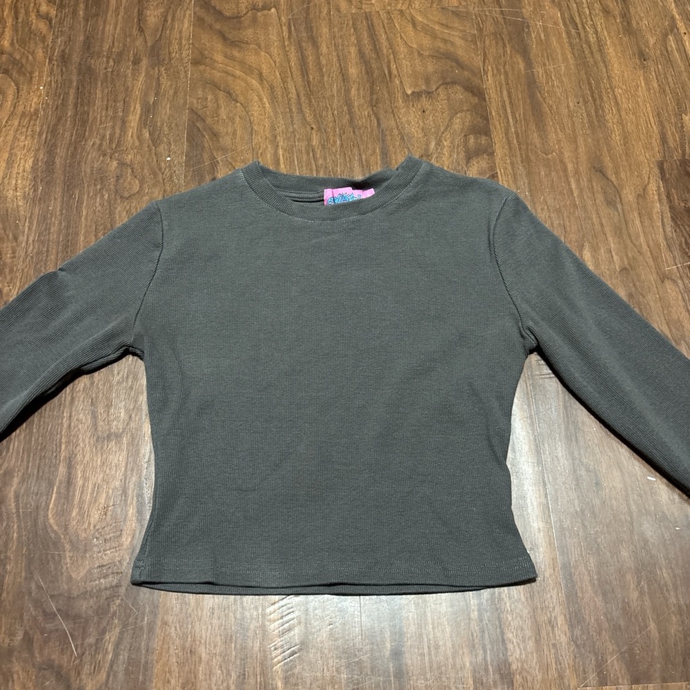 Edikted Charcoal Long Sleeve Tee